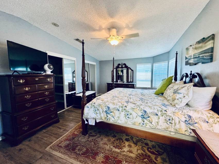 1345 Champion Drive a Lakeland, FL Mobile or Manufactured Home for Sale